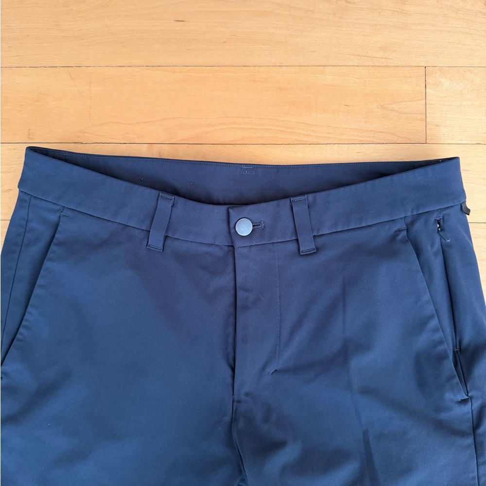 lululemon athletica Men's dark grey Performance Chinos